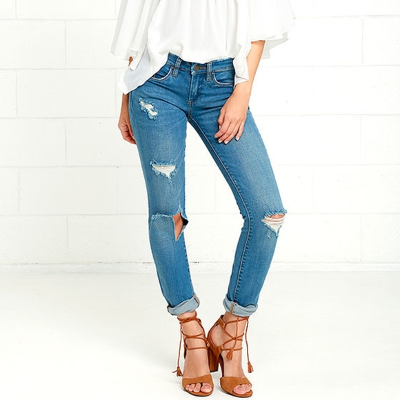 Blank NYC Skinny Classique Destroyed Skinny Jean - Picture 1 of 3